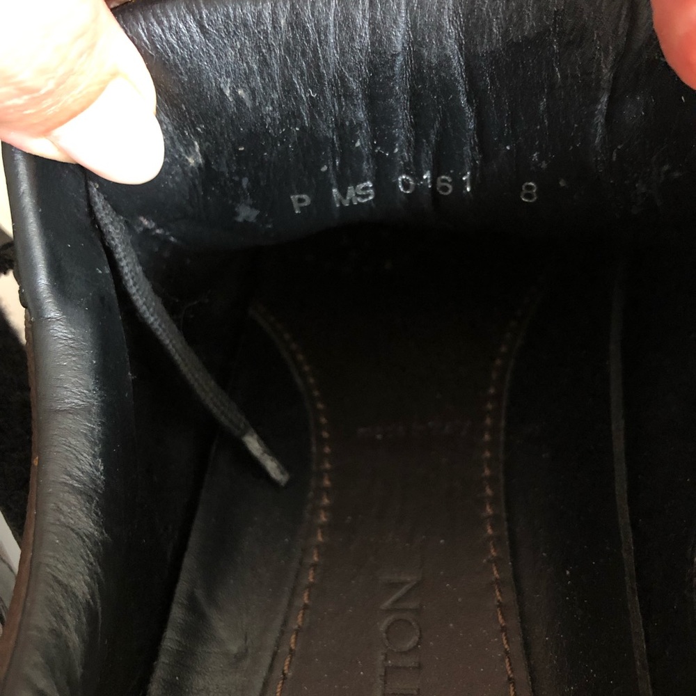 Louis Vuitton mens sneaker - Picture 5 of 7